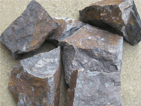 铁矿石磨矿—强磁选—反浮选工艺研究